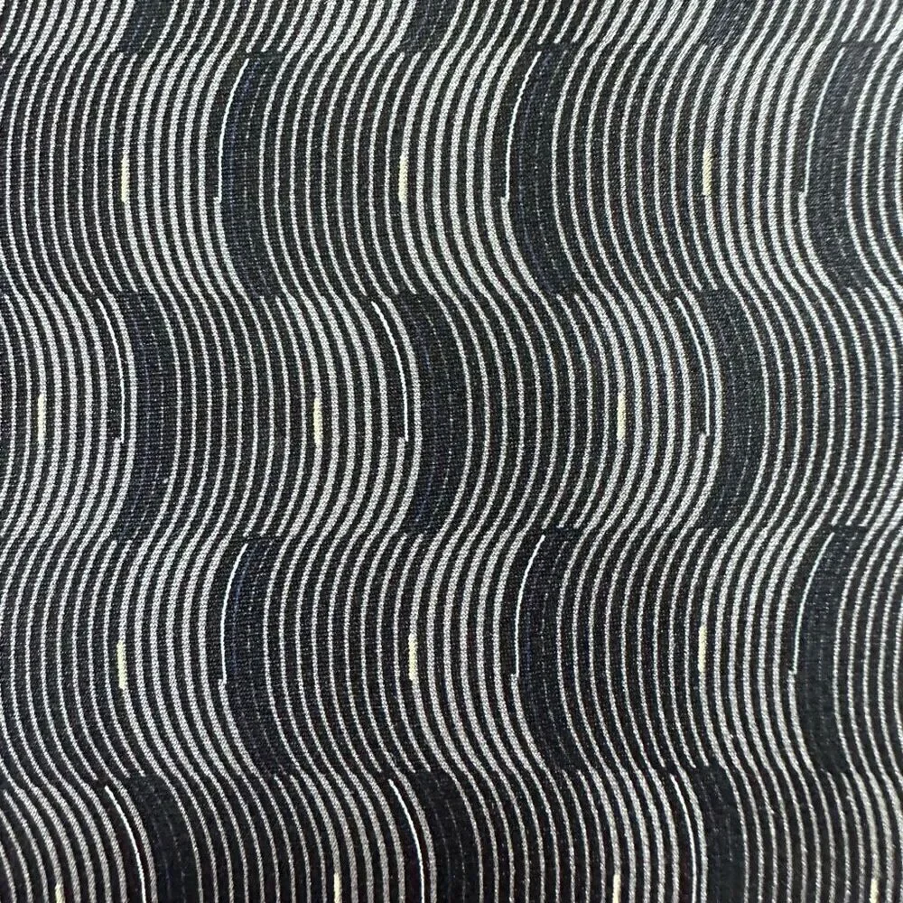 Bill Blass Black Label Men's Silk Necktie Black Geo Wave Pattern Psychadelic‎